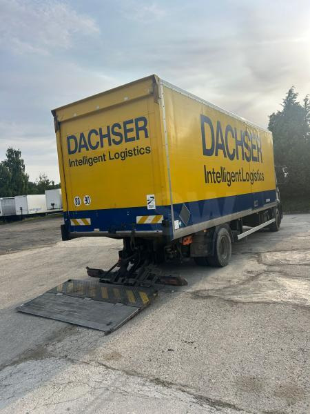 Iveco Eurocargo ML 160 E 18 - Camión caja cerrada: foto 2 Iveco Eurocargo ML 160 E 18 - Camión caja cerrada: foto 2