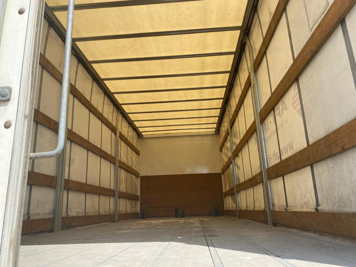 MAN TGX 18.360 - Camión lona: foto 2 MAN TGX 18.360 - Camión lona: foto 2