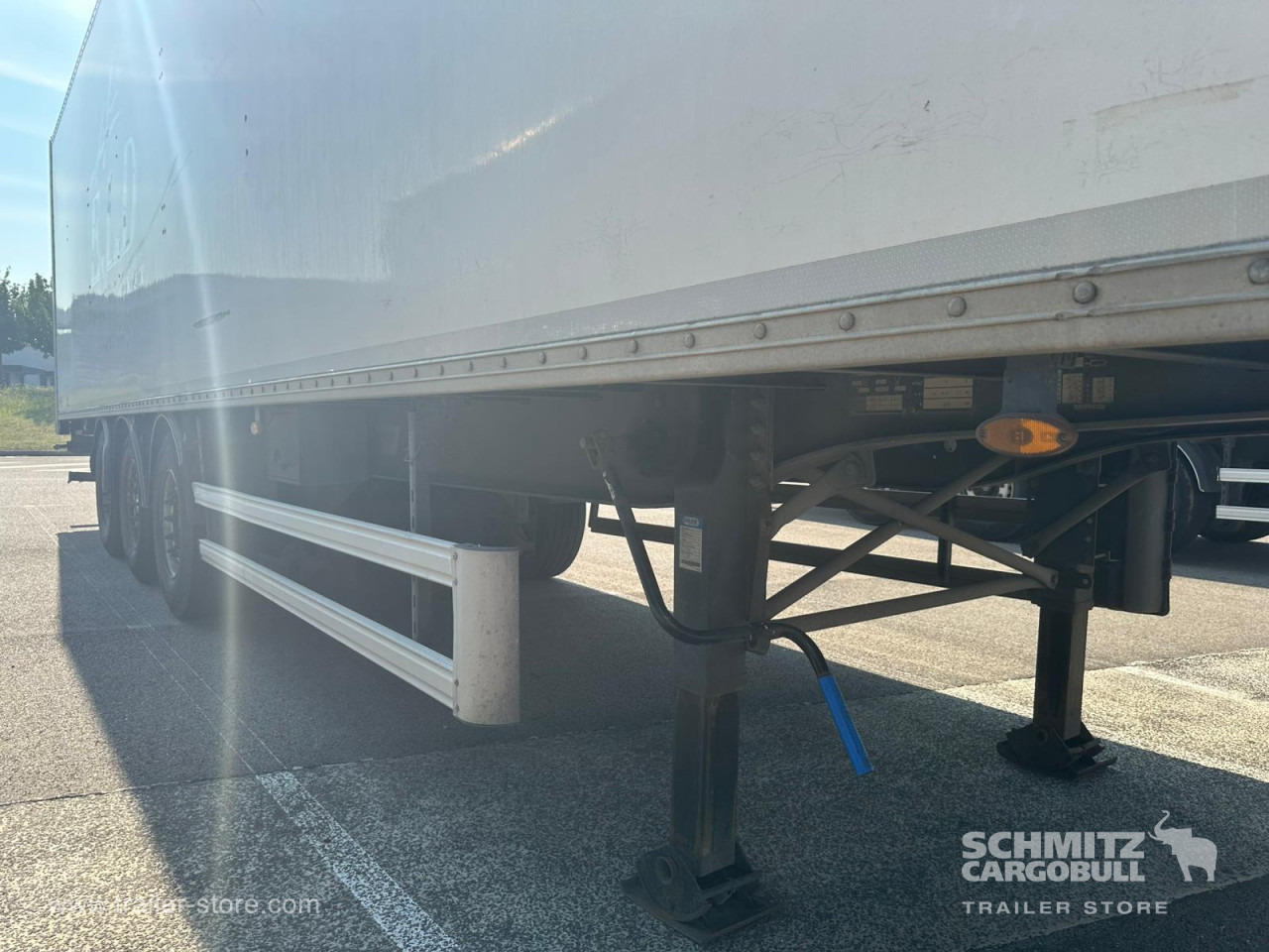 FRUEHAUF Dryfreight Standard Roller shutter door - Semirremolque caja cerrada: foto 2 FRUEHAUF Dryfreight Standard Roller shutter door - Semirremolque caja cerrada: foto 2