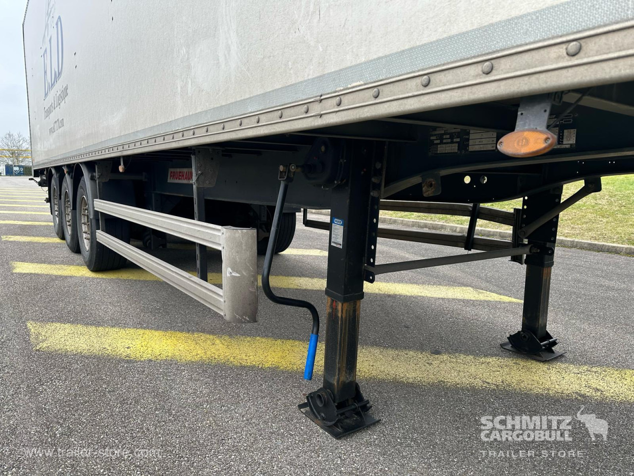 FRUEHAUF Dryfreight Standard Roller shutter door - Semirremolque caja cerrada: foto 2 FRUEHAUF Dryfreight Standard Roller shutter door - Semirremolque caja cerrada: foto 2