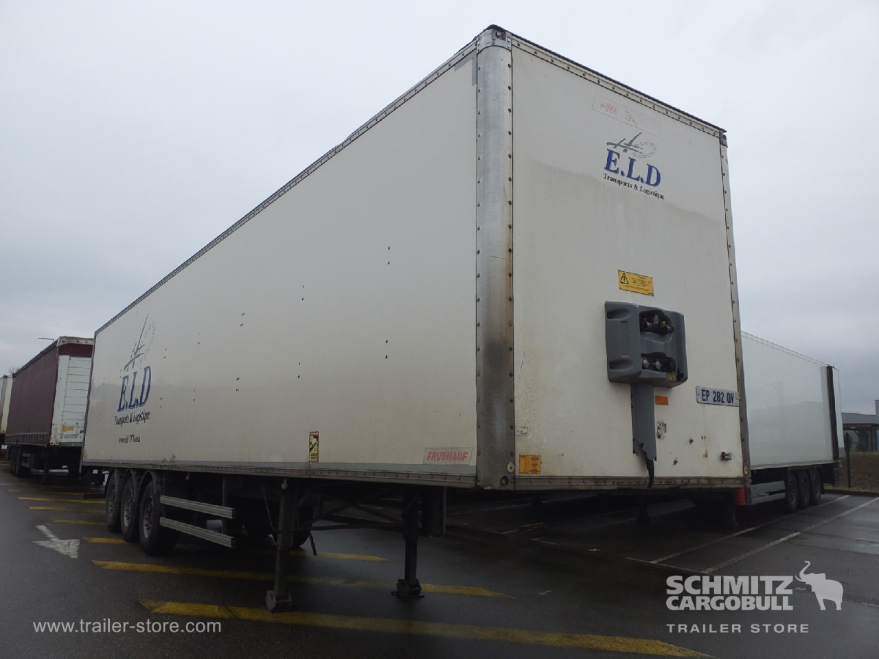 FRUEHAUF Dryfreight Standard Roller shutter door - Semirremolque caja cerrada: foto 1 FRUEHAUF Dryfreight Standard Roller shutter door - Semirremolque caja cerrada: foto 1