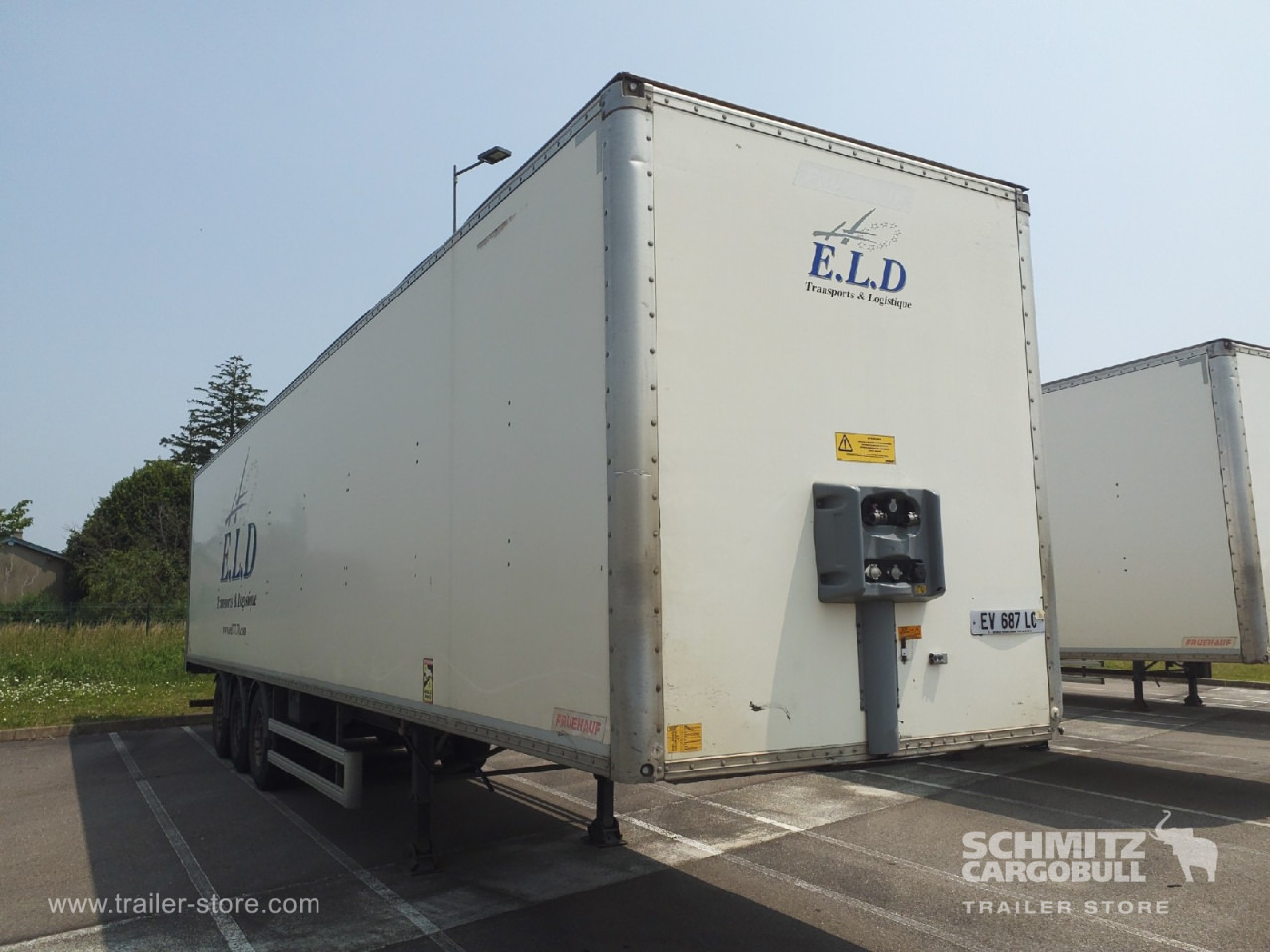 FRUEHAUF Dryfreight Standard Roller shutter door - Semirremolque caja cerrada: foto 1 FRUEHAUF Dryfreight Standard Roller shutter door - Semirremolque caja cerrada: foto 1