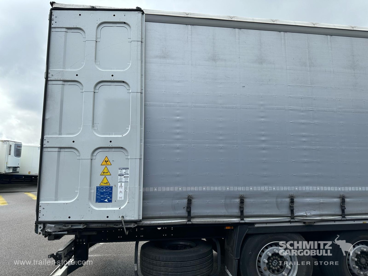 KRONE Curtainsider Standard - Semirremolque lona: foto 4 KRONE Curtainsider Standard - Semirremolque lona: foto 4