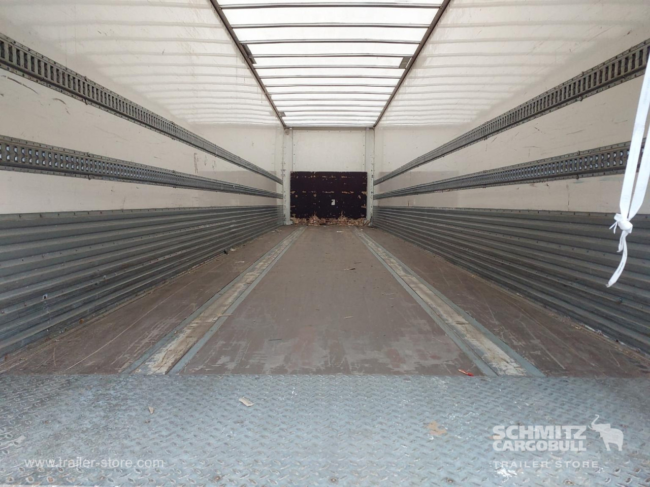 LECI TRAILER Dryfreight Standard Roller shutter door - Semirremolque caja cerrada: foto 3 LECI TRAILER Dryfreight Standard Roller shutter door - Semirremolque caja cerrada: foto 3