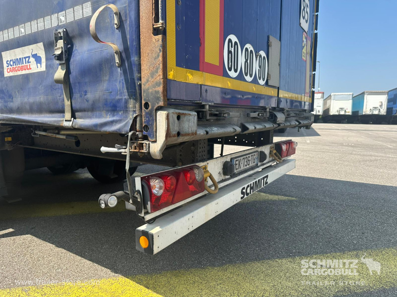 SCHMITZ Curtainsider Mega - Semirremolque lona: foto 2 SCHMITZ Curtainsider Mega - Semirremolque lona: foto 2