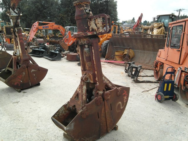 O&K 778062 - Cuchara de mordazas para Maquinaria de construcción: foto 3 O&K 778062 - Cuchara de mordazas para Maquinaria de construcción: foto 3