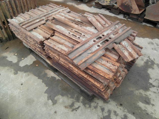 VOLVO EC 180 - Otros maquinaria: foto 2 VOLVO EC 180 - Otros maquinaria: foto 2