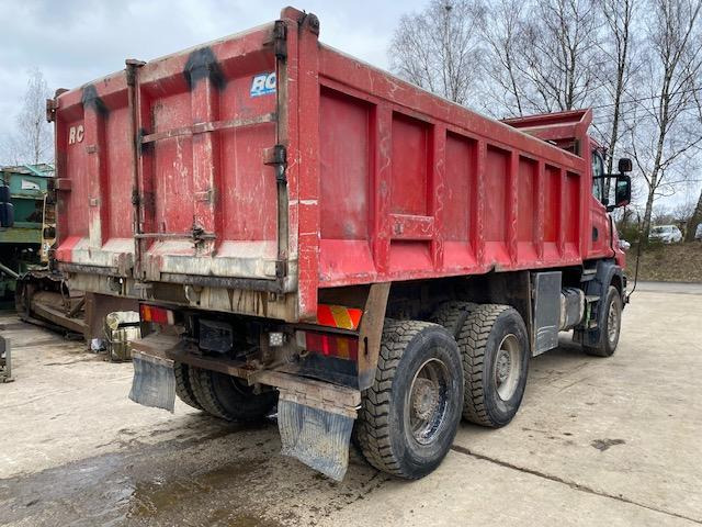 Scania T 114 C 380 - Camión volquete: foto 3 Scania T 114 C 380 - Camión volquete: foto 3