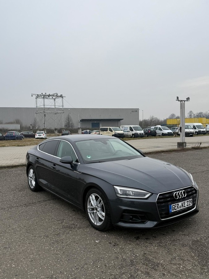 AUDI A5 Sportback 2.0 TDI Schräghecklimousine - Coche: foto 2 AUDI A5 Sportback 2.0 TDI Schräghecklimousine - Coche: foto 2