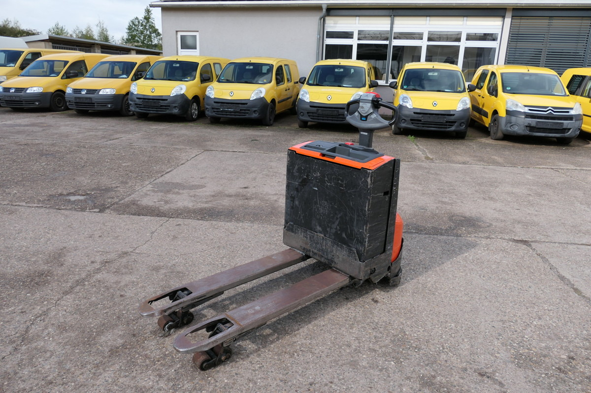 BT LWE 160 Batterie 26/2024 - Transpaleta: foto 2 BT LWE 160 Batterie 26/2024 - Transpaleta: foto 2
