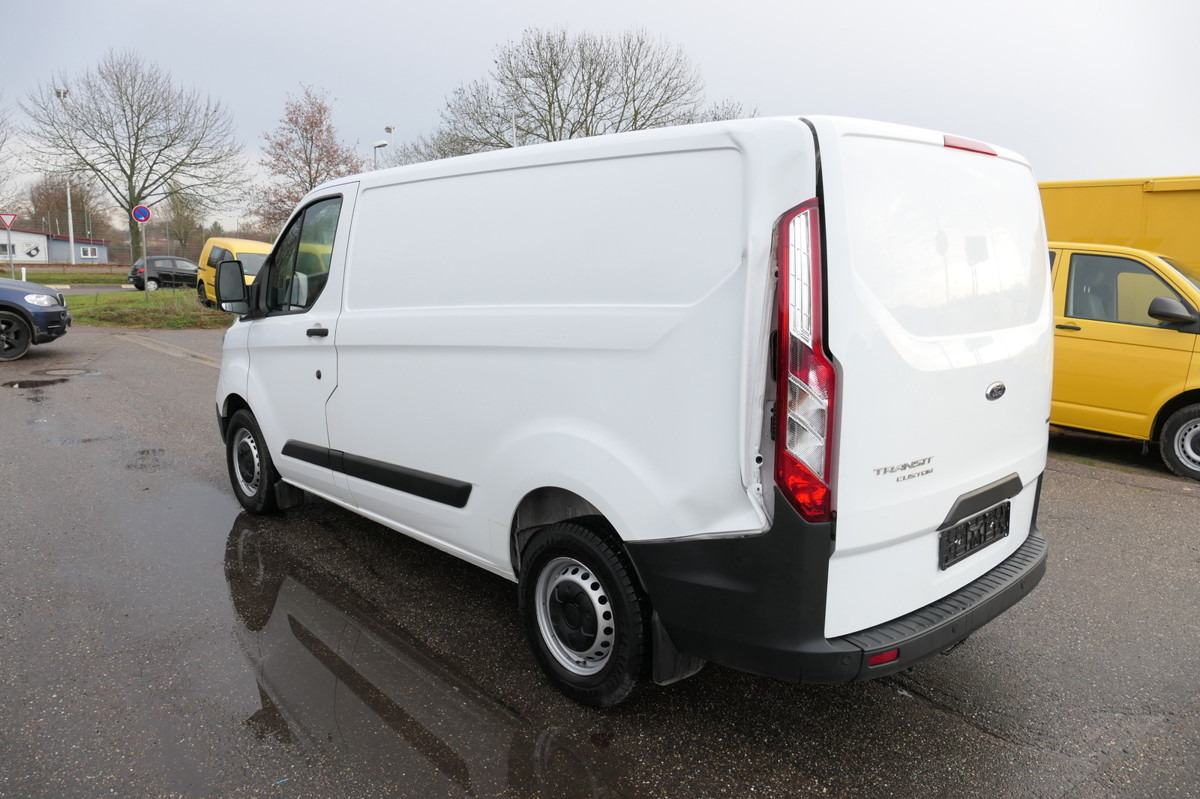 FORD Transit Custom 280 TDCI L1H1 COC KLIMA - Furgoneta pequeña: foto 1 FORD Transit Custom 280 TDCI L1H1 COC KLIMA - Furgoneta pequeña: foto 1