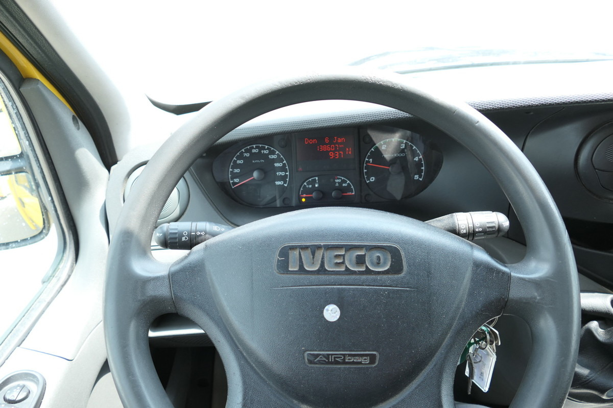 Furgoneta caja cerrada IVECO Daily 35 S11 C30C AUTOMATIK KAMERA MAXI KAMERA R: foto 11