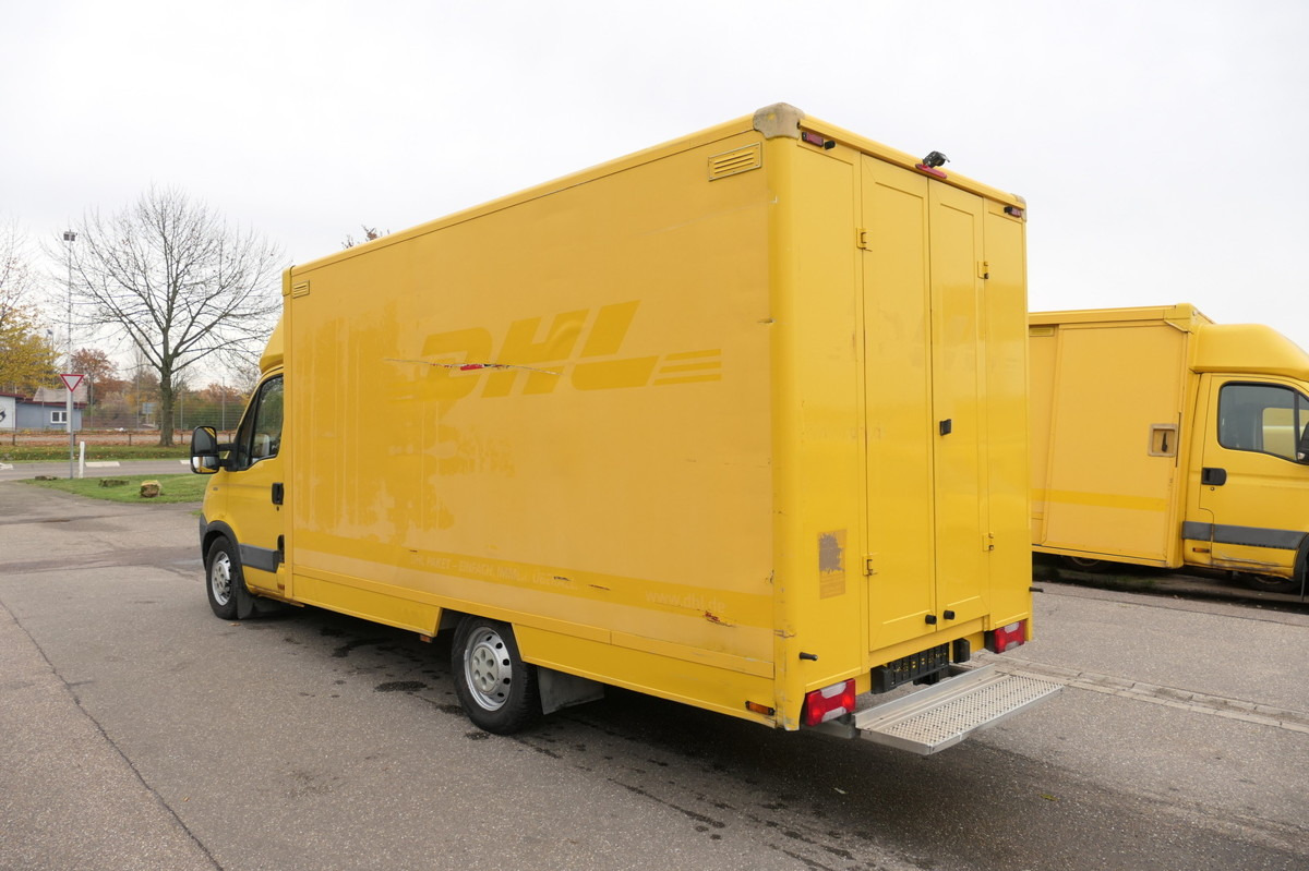 IVECO Daily 35 S11 C30C AUTOMATIK KAMERA MAXI Regale D - Furgoneta caja cerrada: foto 5 IVECO Daily 35 S11 C30C AUTOMATIK KAMERA MAXI Regale D - Furgoneta caja cerrada: foto 5