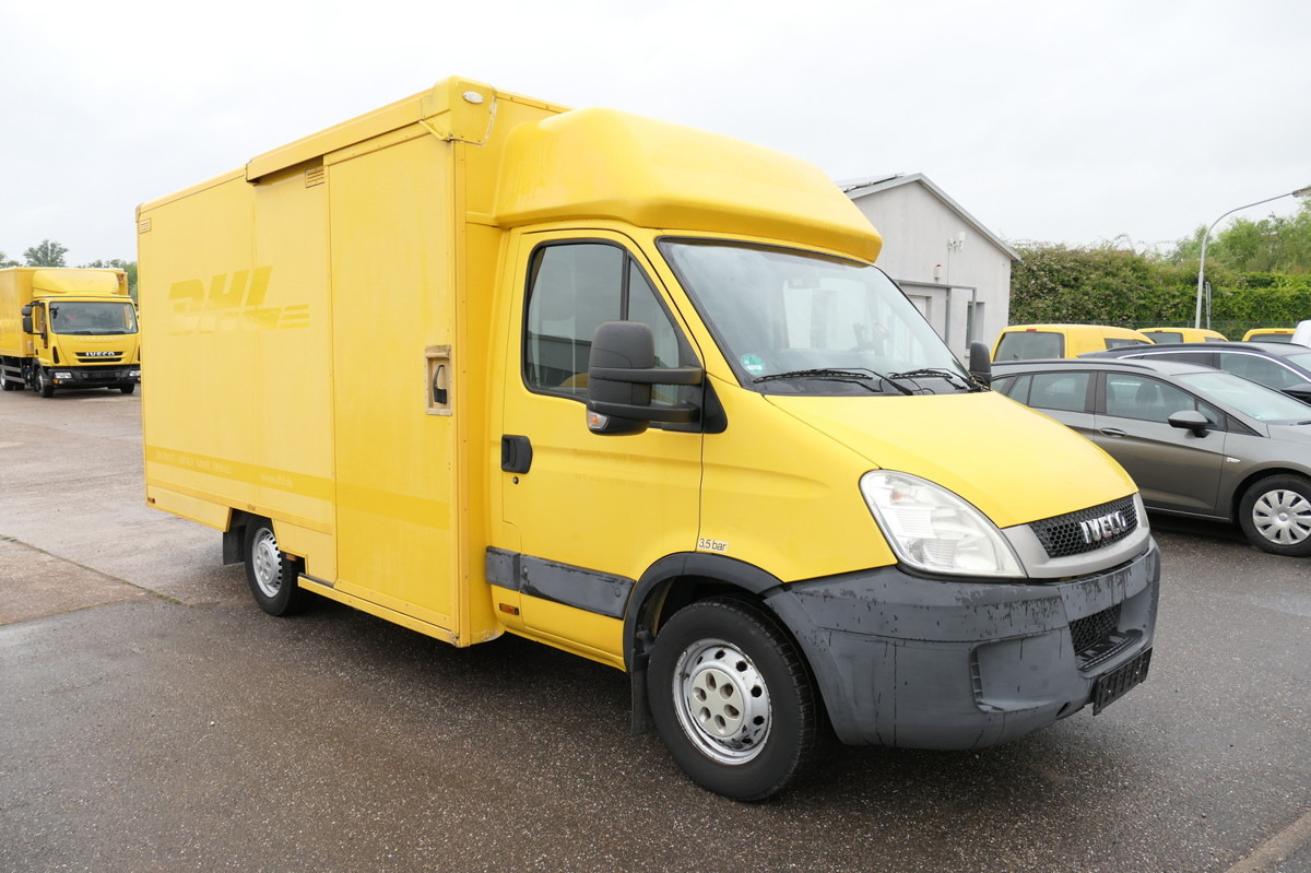 IVECO Daily 35 S11 C30C AUTOMATIK KAMERA MAXI Regale D - Furgoneta caja cerrada: foto 2 IVECO Daily 35 S11 C30C AUTOMATIK KAMERA MAXI Regale D - Furgoneta caja cerrada: foto 2
