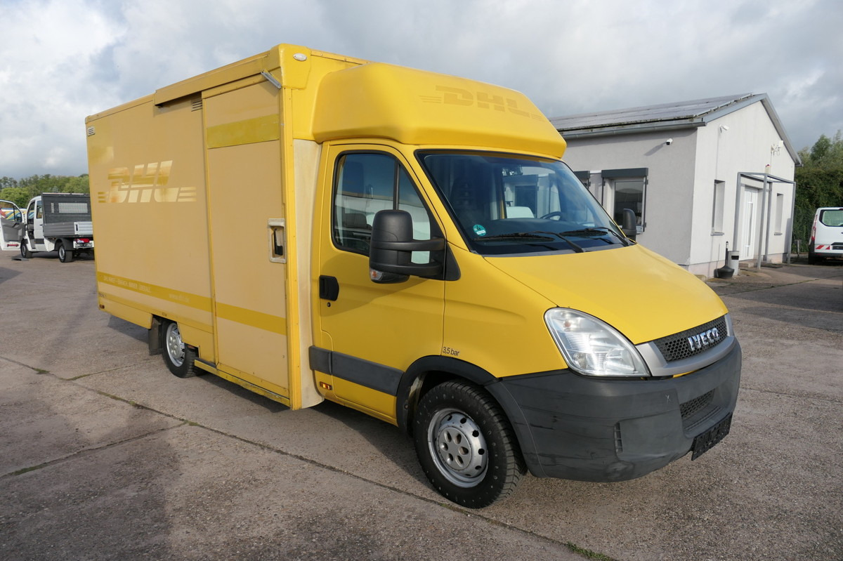 IVECO Daily 35 S11 C30C AUTOMATIK KAMERA MAXI Regale D - Furgoneta caja cerrada: foto 2 IVECO Daily 35 S11 C30C AUTOMATIK KAMERA MAXI Regale D - Furgoneta caja cerrada: foto 2