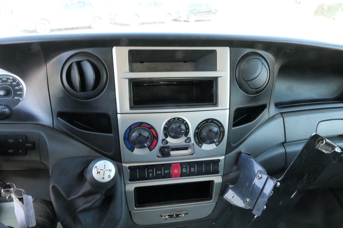 Leasing de IVECO Daily 35 S11 C30C AUTOMATIK KAMERA MAXI Regale D IVECO Daily 35 S11 C30C AUTOMATIK KAMERA MAXI Regale D: foto 9