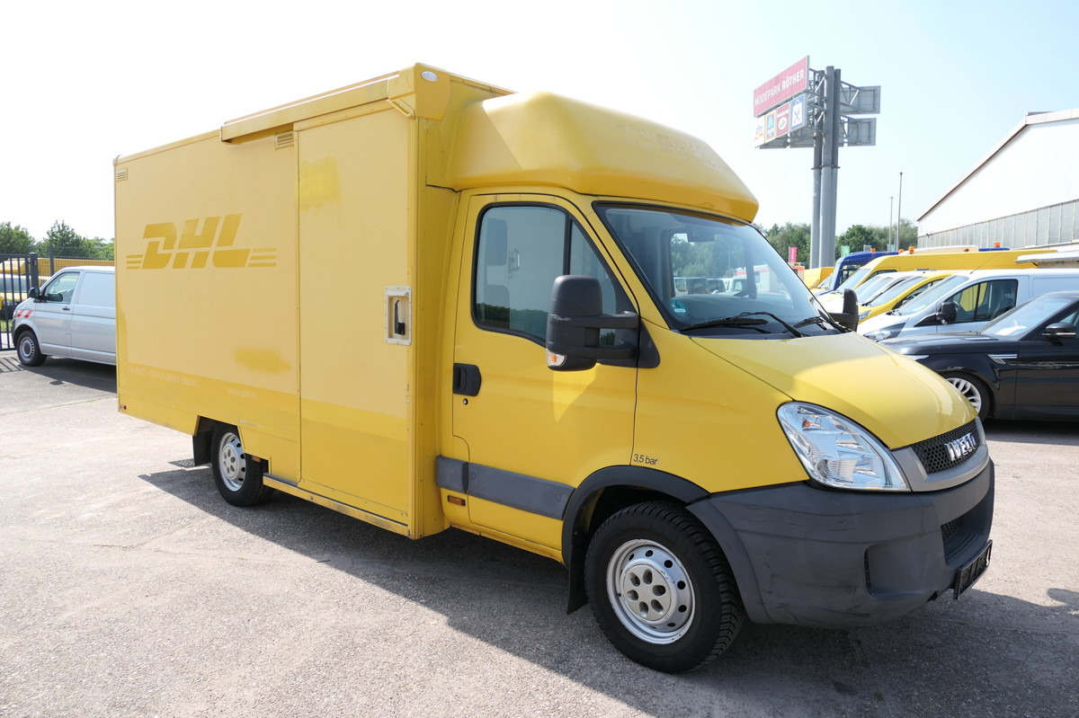IVECO Daily 35 S11 C30C AUTOMATIK KAMERA MAXI Regale L - Furgoneta caja cerrada: foto 2 IVECO Daily 35 S11 C30C AUTOMATIK KAMERA MAXI Regale L - Furgoneta caja cerrada: foto 2