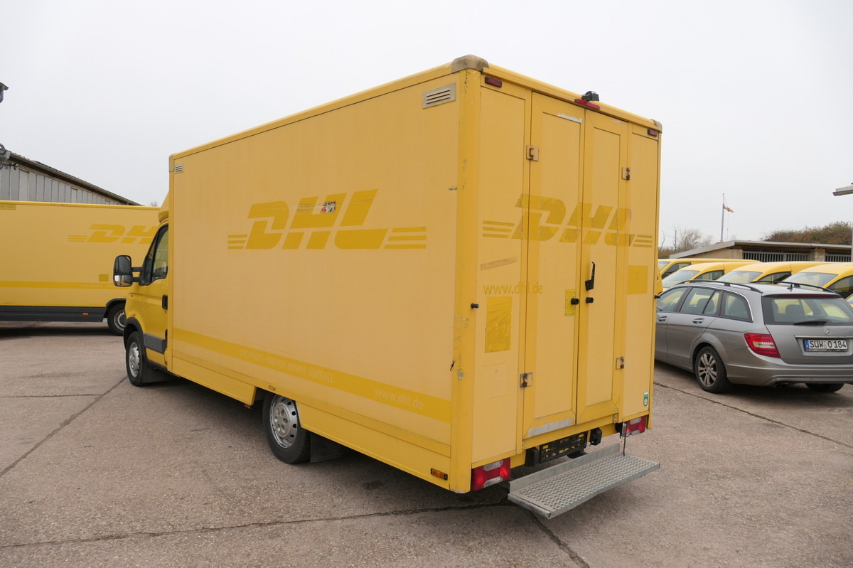 IVECO Daily 35 S11 C30C AUTOMATIK KAMERA MAXI Regale L - Furgoneta caja cerrada: foto 4 IVECO Daily 35 S11 C30C AUTOMATIK KAMERA MAXI Regale L - Furgoneta caja cerrada: foto 4