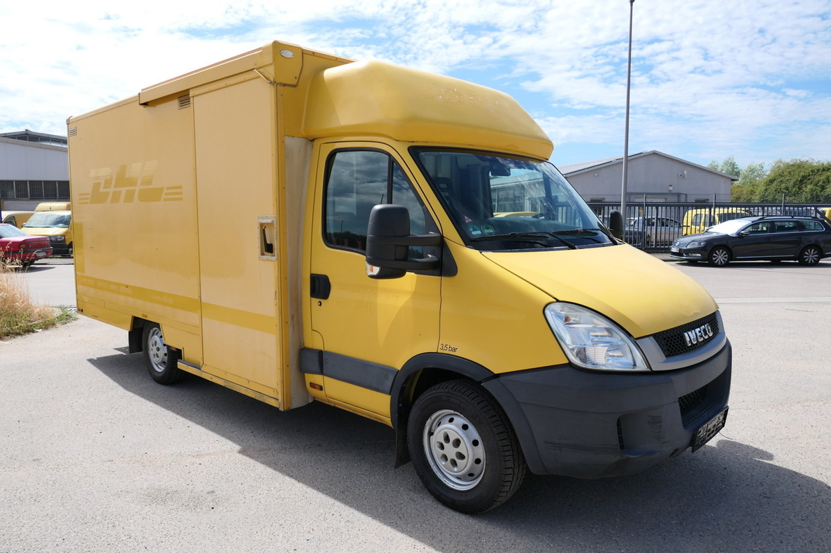 IVECO Daily 35 S11 C30C AUTOMATIK KAMERA Regale LUFT - Furgoneta caja cerrada: foto 3 IVECO Daily 35 S11 C30C AUTOMATIK KAMERA Regale LUFT - Furgoneta caja cerrada: foto 3
