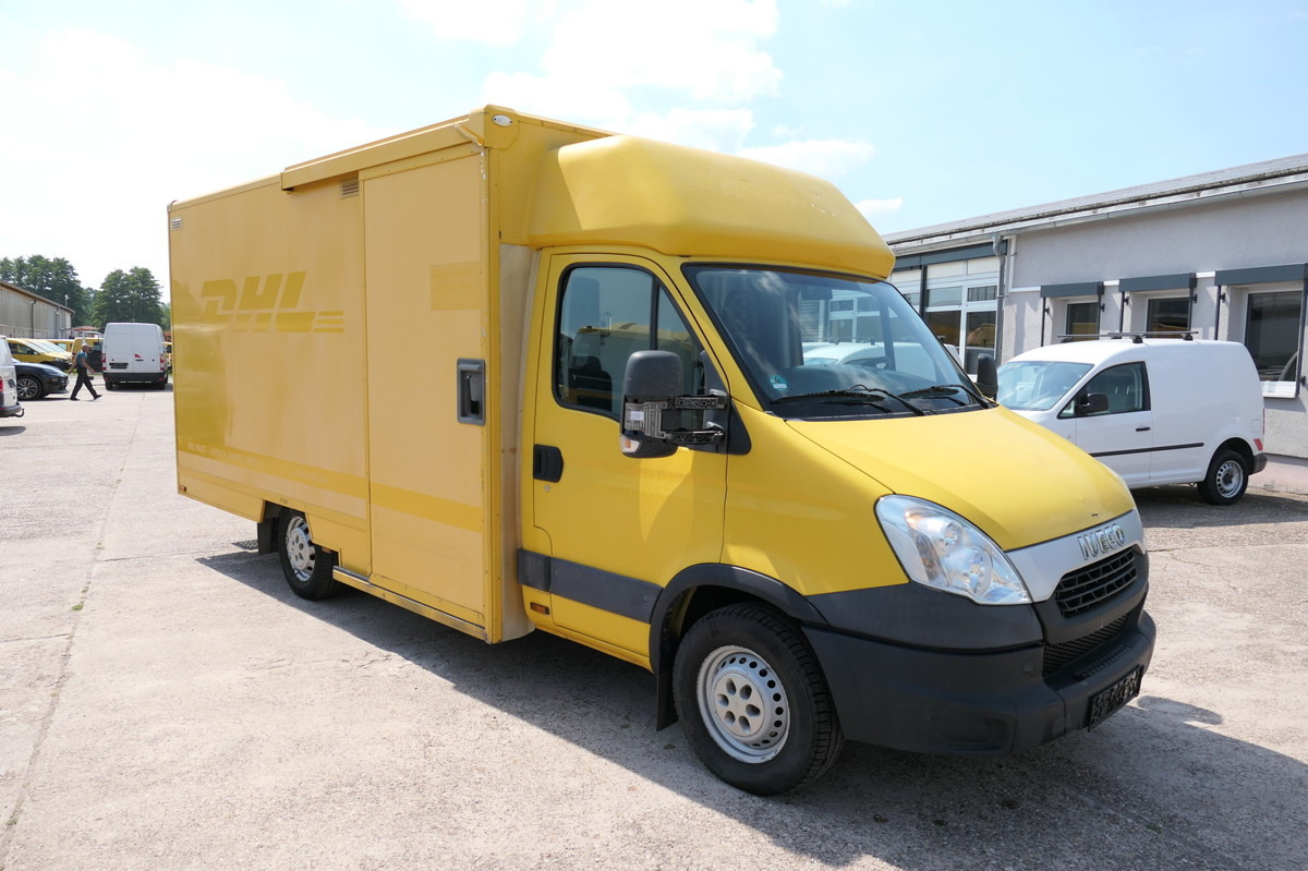 IVECO Daily 35 S11 C30C AUTOMATIK KAMERA Regale LUFT D - Furgoneta caja cerrada: foto 2 IVECO Daily 35 S11 C30C AUTOMATIK KAMERA Regale LUFT D - Furgoneta caja cerrada: foto 2