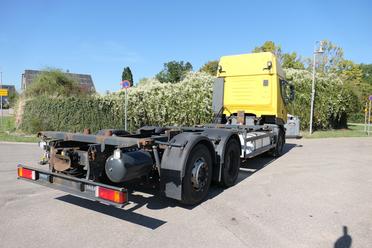 IVECO STRALIS AS 260 S42 Y/FS-CM AHK Lenk- und Liftach - Camión portacontenedore/ Intercambiable: foto 5 IVECO STRALIS AS 260 S42 Y/FS-CM AHK Lenk- und Liftach - Camión portacontenedore/ Intercambiable: foto 5