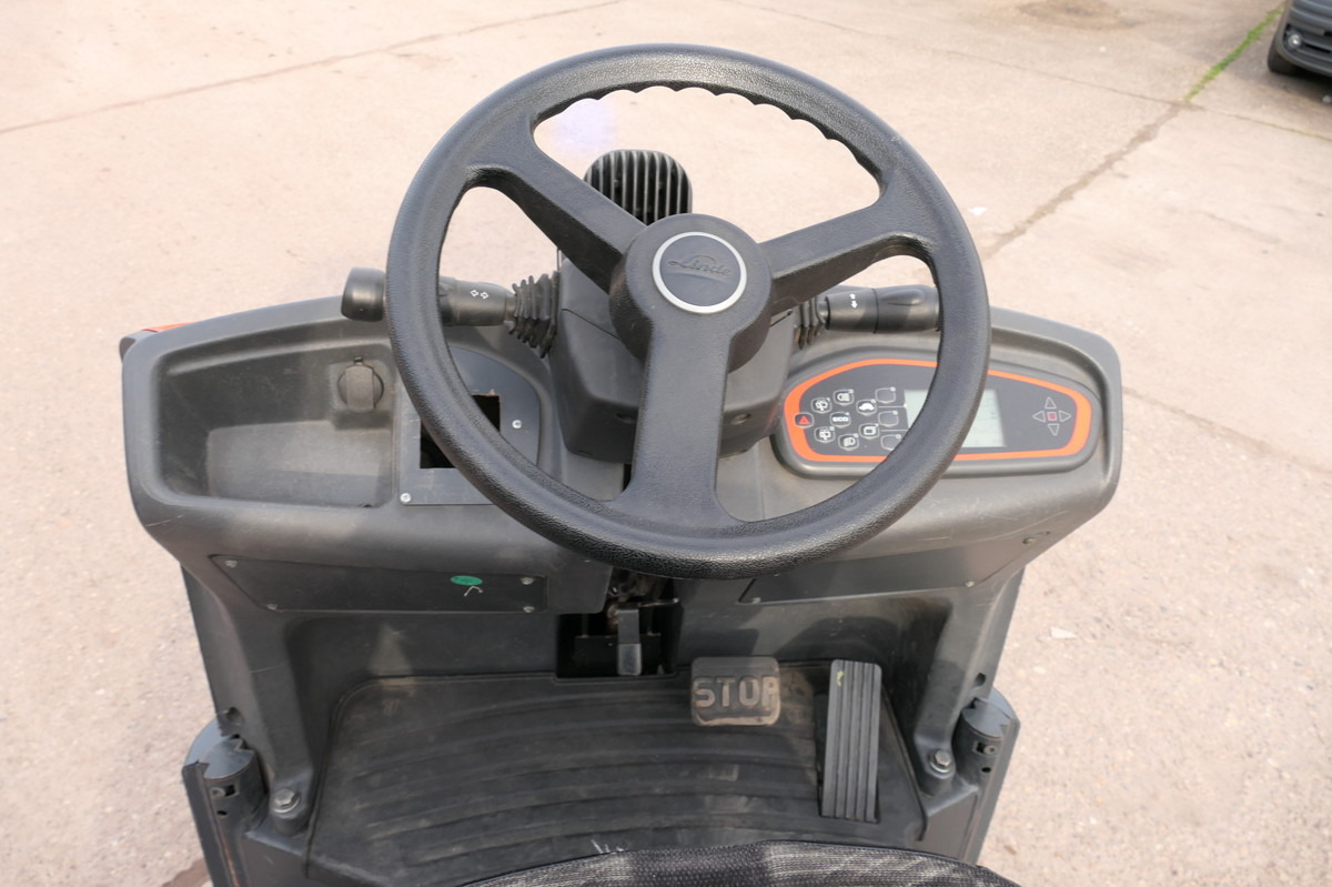 Leasing de LINDE P 60 Z Schlepper Batterie 22/2019 3-Rad LINDE P 60 Z Schlepper Batterie 22/2019 3-Rad: foto 8