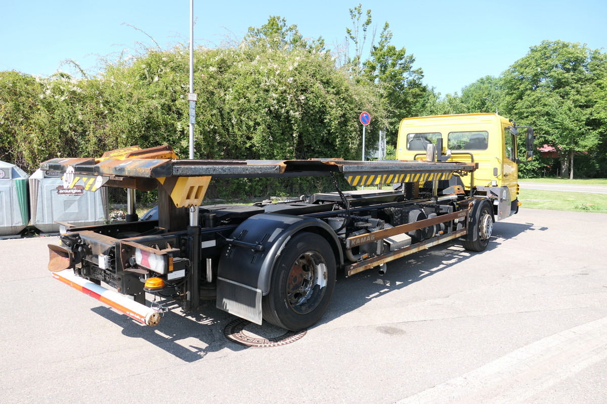 MERCEDES-BENZ KAMAG WBH 25 Wiesel Sattelkupplung Umsetzfahrz. - Camión portacontenedore/ Intercambiable: foto 1 MERCEDES-BENZ KAMAG WBH 25 Wiesel Sattelkupplung Umsetzfahrz. - Camión portacontenedore/ Intercambiable: foto 1