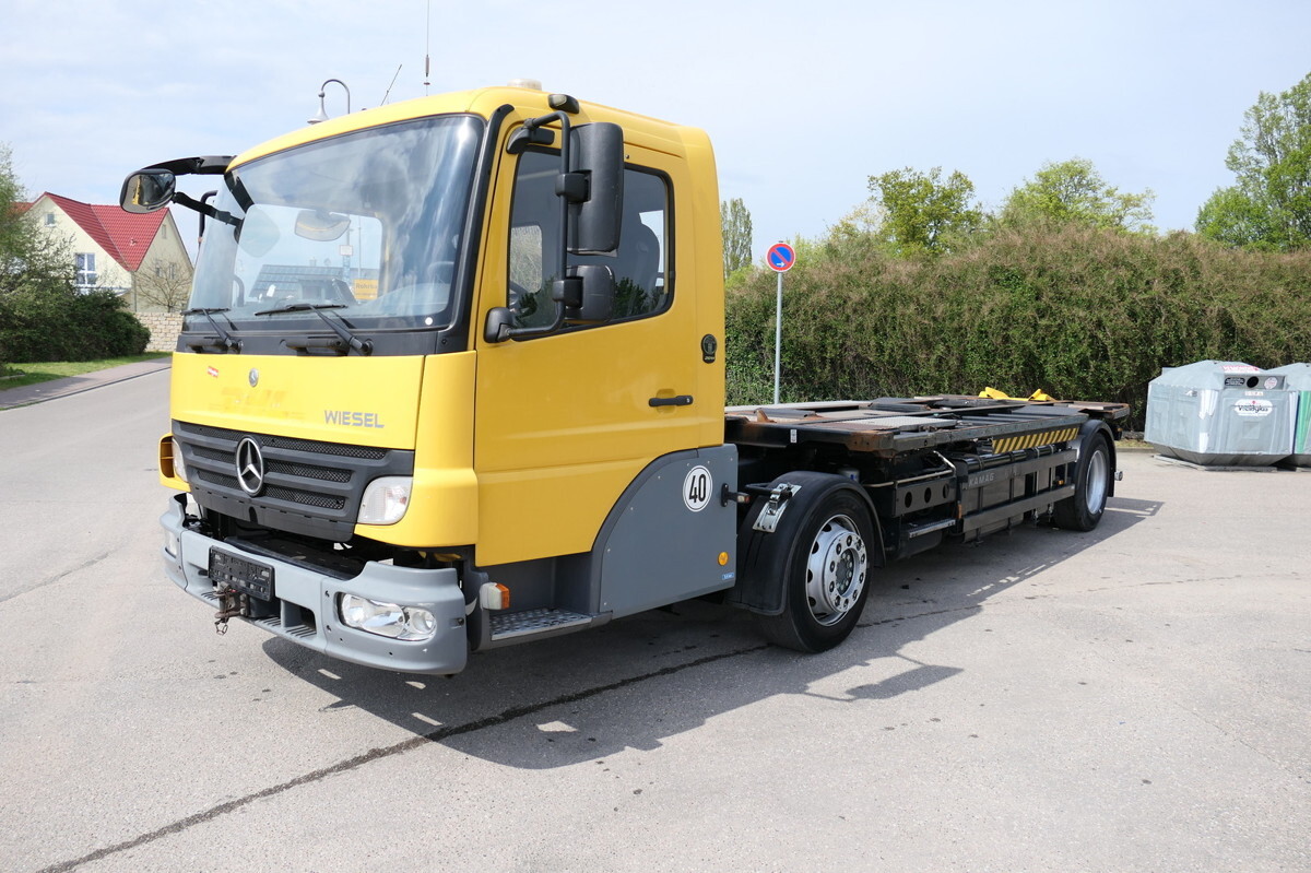 MERCEDES-BENZ KAMAG WBH 25 Wiesel Terberg Umsetzfahrz. Sattelk - Camión portacontenedore/ Intercambiable: foto 1 MERCEDES-BENZ KAMAG WBH 25 Wiesel Terberg Umsetzfahrz. Sattelk - Camión portacontenedore/ Intercambiable: foto 1