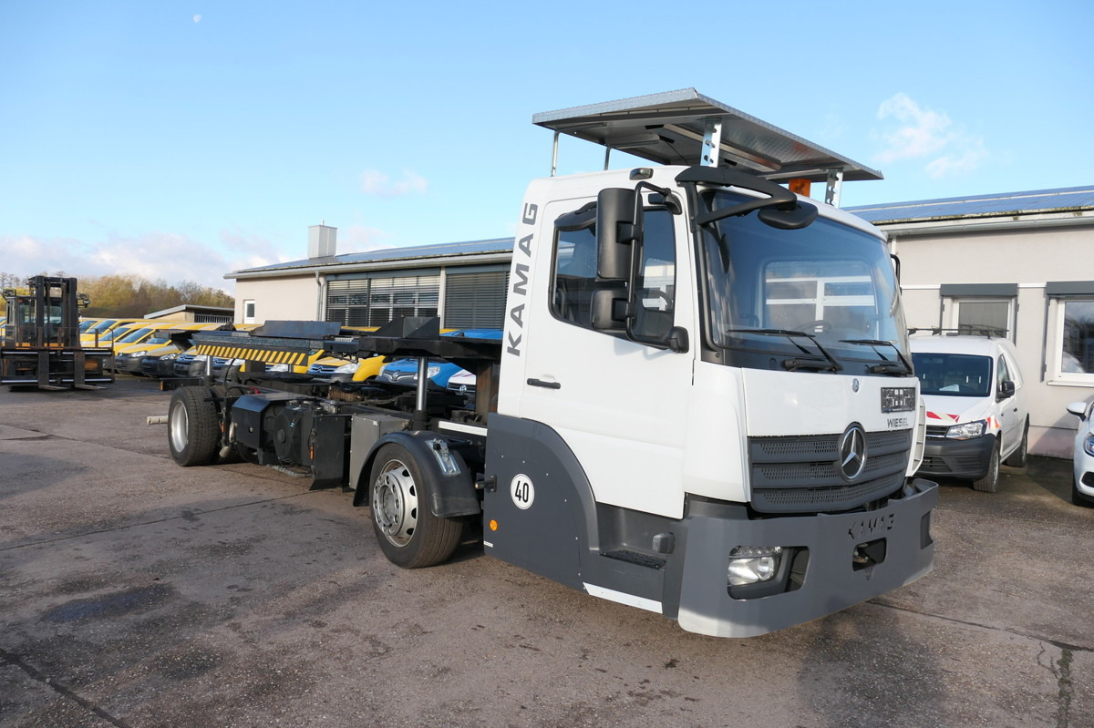MERCEDES-BENZ Kamag Wiesel WBH 25 E4-D - Camión portacontenedore/ Intercambiable: foto 4 MERCEDES-BENZ Kamag Wiesel WBH 25 E4-D - Camión portacontenedore/ Intercambiable: foto 4