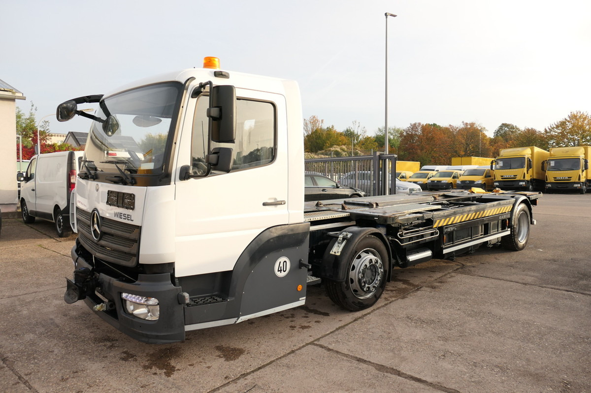 MERCEDES-BENZ Kamag Wiesel WBH 25 Wiesel Umsetzfahrzeug Sattel - Camión portacontenedore/ Intercambiable: foto 3 MERCEDES-BENZ Kamag Wiesel WBH 25 Wiesel Umsetzfahrzeug Sattel - Camión portacontenedore/ Intercambiable: foto 3