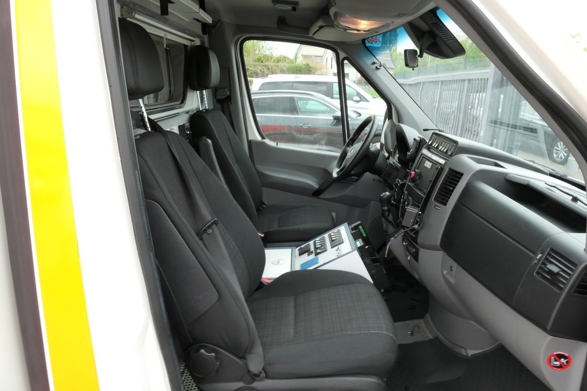 Ambulancia MERCEDES-BENZ Sprinter 519 CDI Klima Krankenwagen: foto 13