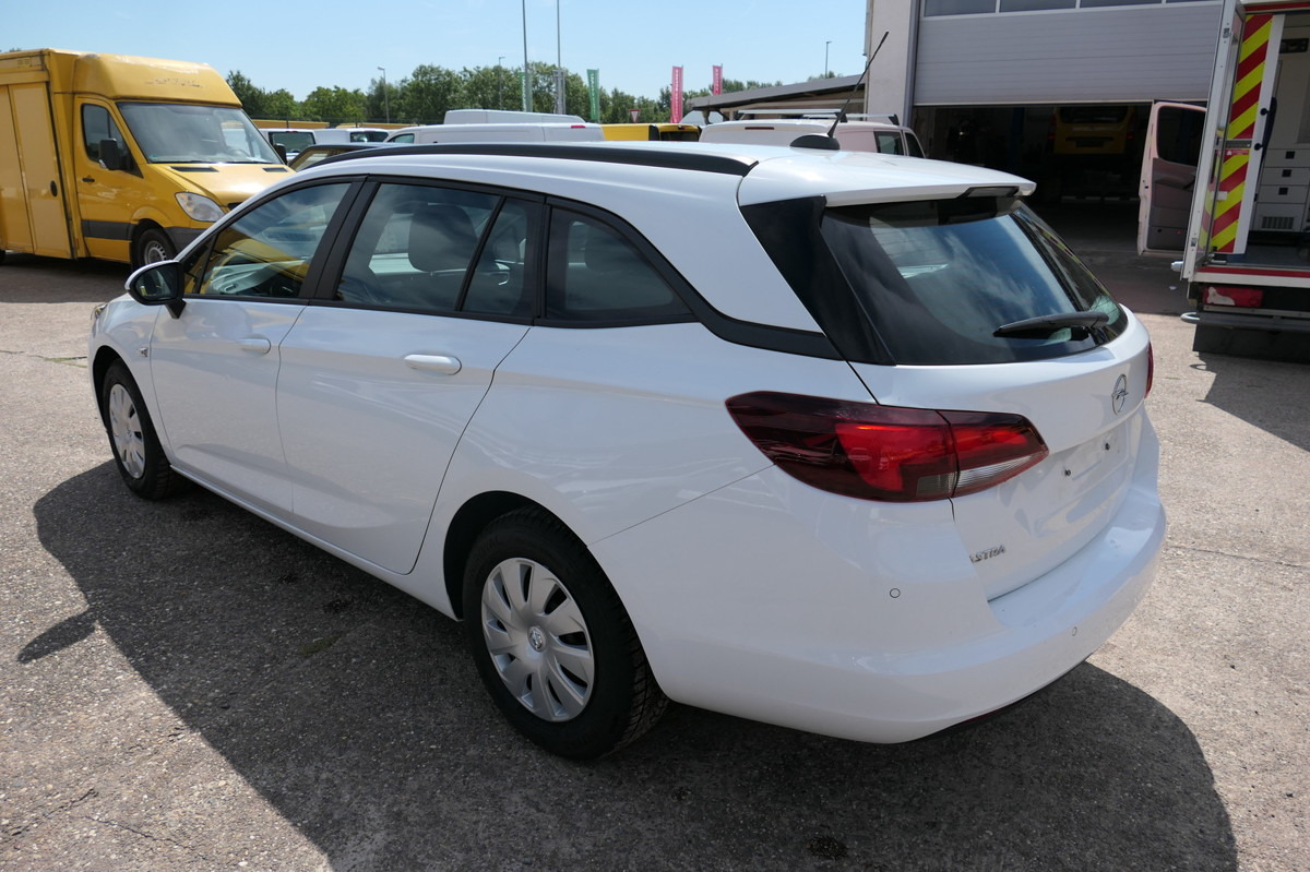 OPEL Astra Sports Tourer 1.5 CDTI KLIMA - Coche: foto 4 OPEL Astra Sports Tourer 1.5 CDTI KLIMA - Coche: foto 4