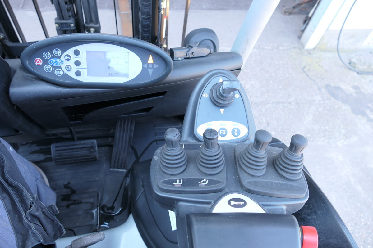 STILL RX 20-18P/H 4-RAD - Carretilla elevadora transportable: foto 5 STILL RX 20-18P/H 4-RAD - Carretilla elevadora transportable: foto 5