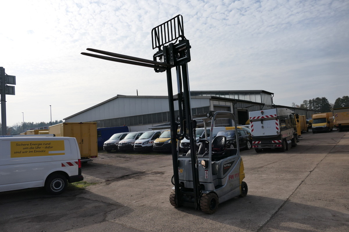 STILL RX 20-18P/H 4-RAD DUPLEX 4-VENTIL - Carretilla elevadora transportable: foto 1 STILL RX 20-18P/H 4-RAD DUPLEX 4-VENTIL - Carretilla elevadora transportable: foto 1