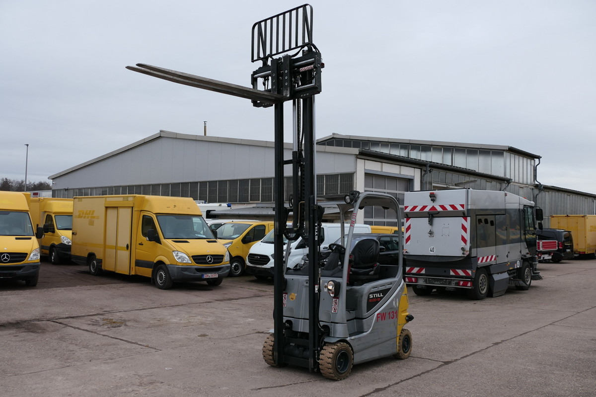 STILL RX 20-18P/H 4RAD DUPLEX 4VENTIL BATTERIE 29/2016 - Carretilla elevadora transportable: foto 1 STILL RX 20-18P/H 4RAD DUPLEX 4VENTIL BATTERIE 29/2016 - Carretilla elevadora transportable: foto 1