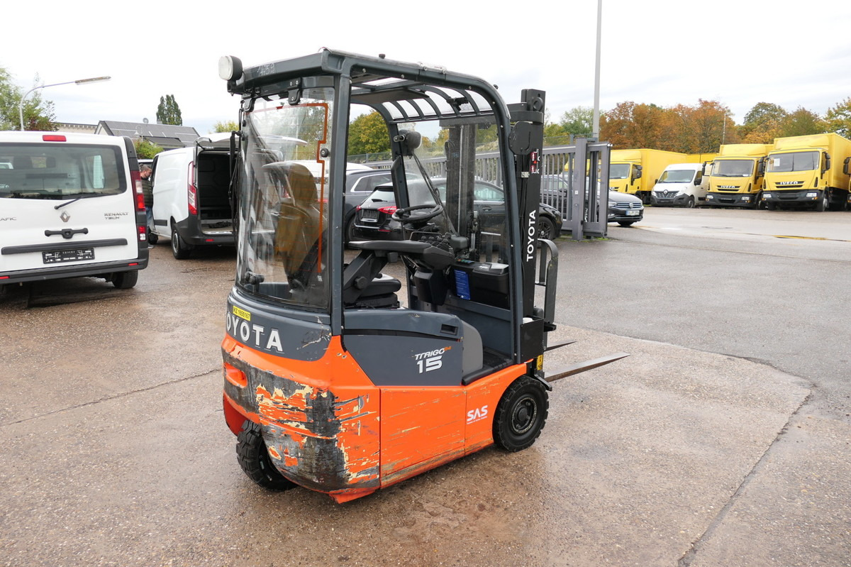 TOYOTA 7FBEST 15 Elektro Batterie 17/2021 3-Rad - Carretilla elevadora eléctrica: foto 4 TOYOTA 7FBEST 15 Elektro Batterie 17/2021 3-Rad - Carretilla elevadora eléctrica: foto 4