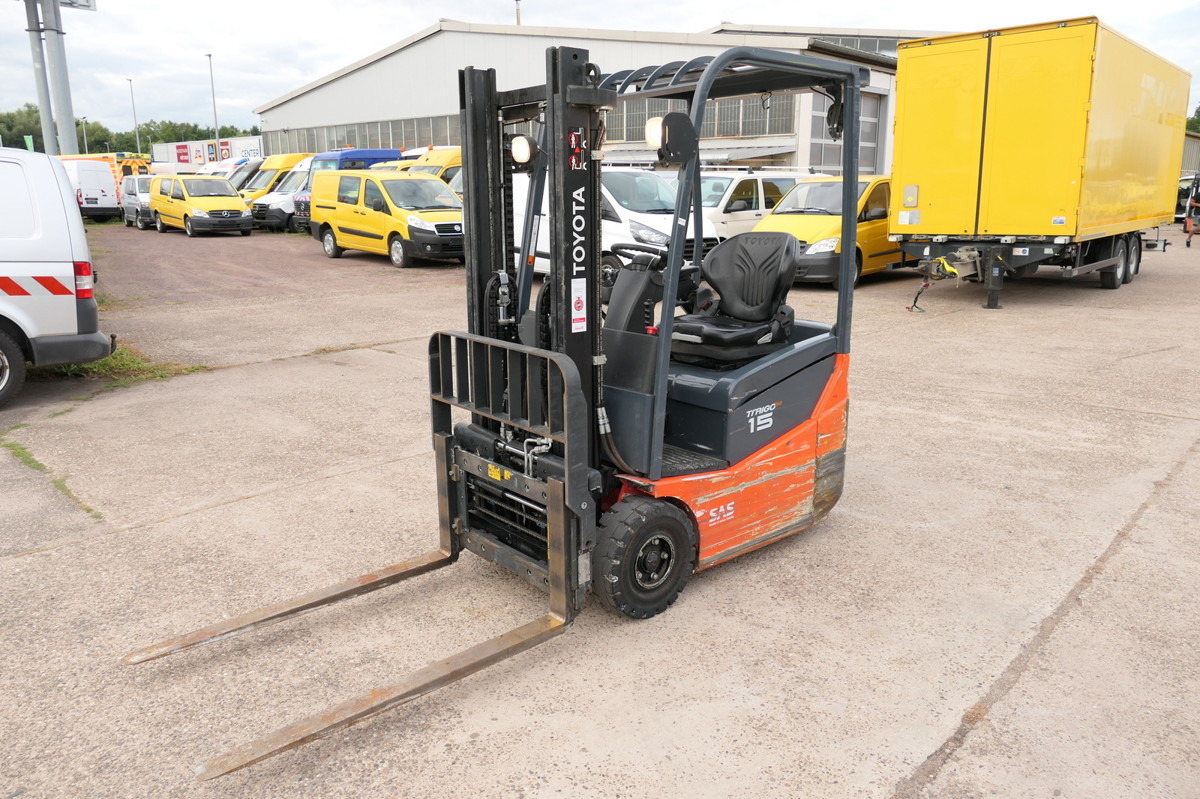 TOYOTA 7FBEST 15 Elektro Batterie 48/2021 3-Rad - Carretilla elevadora eléctrica: foto 3 TOYOTA 7FBEST 15 Elektro Batterie 48/2021 3-Rad - Carretilla elevadora eléctrica: foto 3