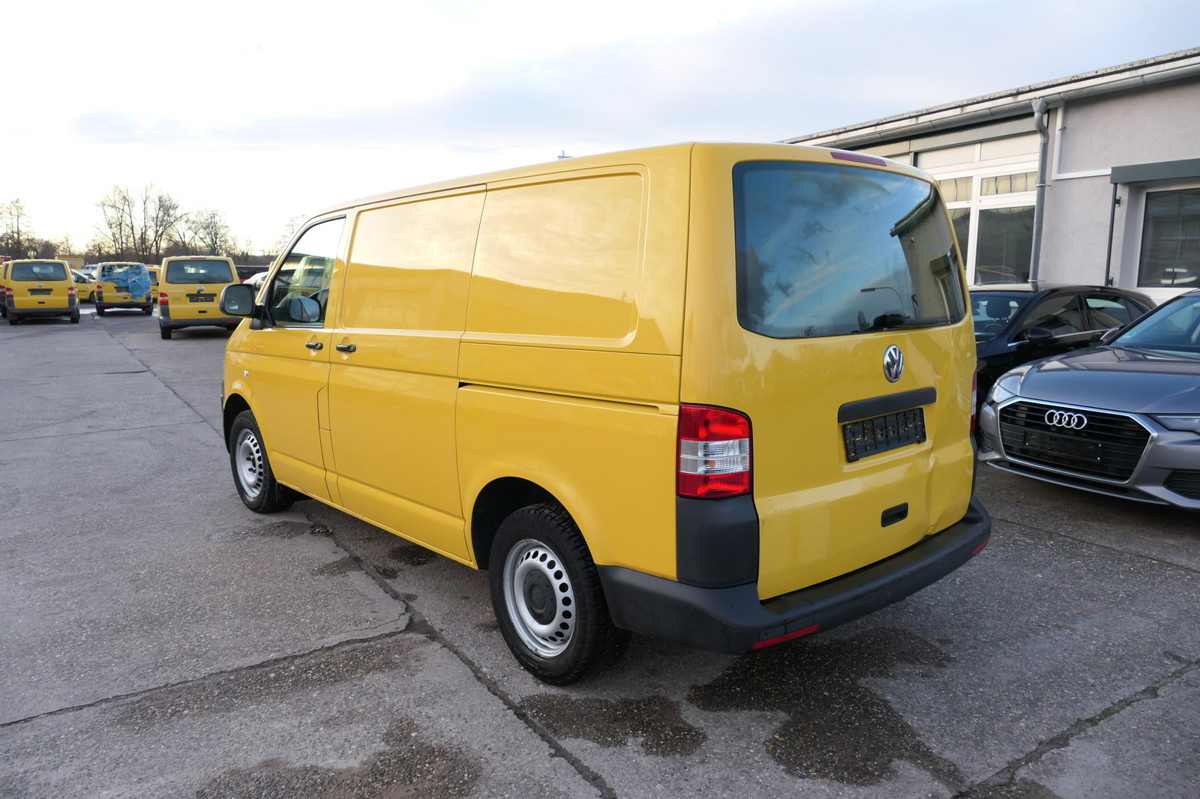 VW T5 Transporter 2.0 TDI EURO-5 CoC PARKTRONIK - Furgoneta pequeña: foto 5 VW T5 Transporter 2.0 TDI EURO-5 CoC PARKTRONIK - Furgoneta pequeña: foto 5