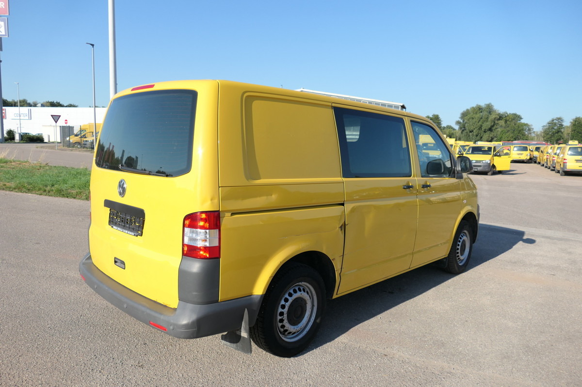VW T5 Transporter 2.0 TDI PARKTRONIK 2xSCHIEBETÜR C - Furgoneta pequeña: foto 4 VW T5 Transporter 2.0 TDI PARKTRONIK 2xSCHIEBETÜR C - Furgoneta pequeña: foto 4