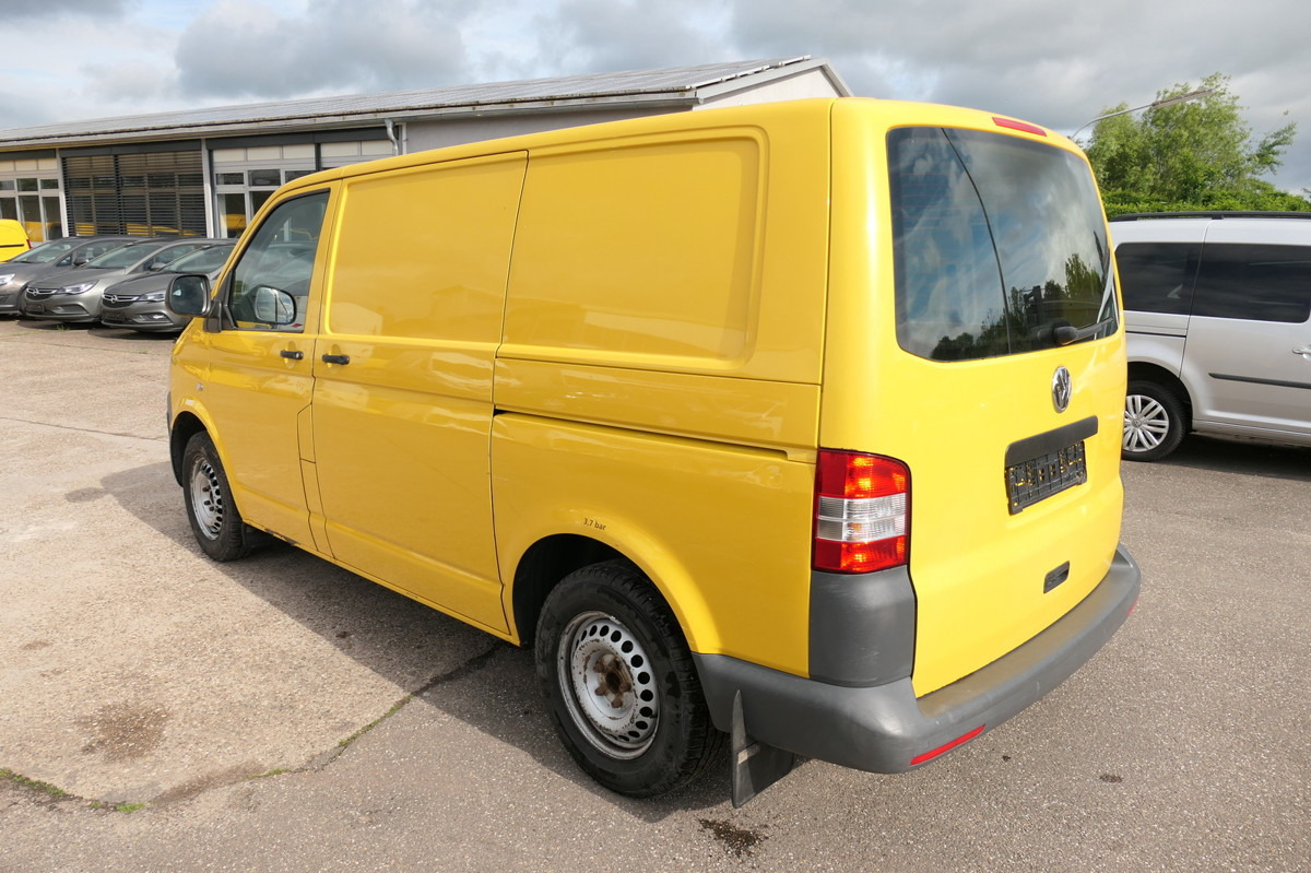 VW T5 Transporter 2.0 TDI PARKTRONIK EURO-5 2xSCHIE - Furgoneta pequeña: foto 5 VW T5 Transporter 2.0 TDI PARKTRONIK EURO-5 2xSCHIE - Furgoneta pequeña: foto 5