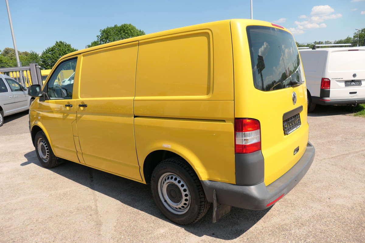 VW T5 Transporter 2.0 TDI PARKTRONIK EURO-5 2xSCHIE - Furgoneta pequeña: foto 5 VW T5 Transporter 2.0 TDI PARKTRONIK EURO-5 2xSCHIE - Furgoneta pequeña: foto 5