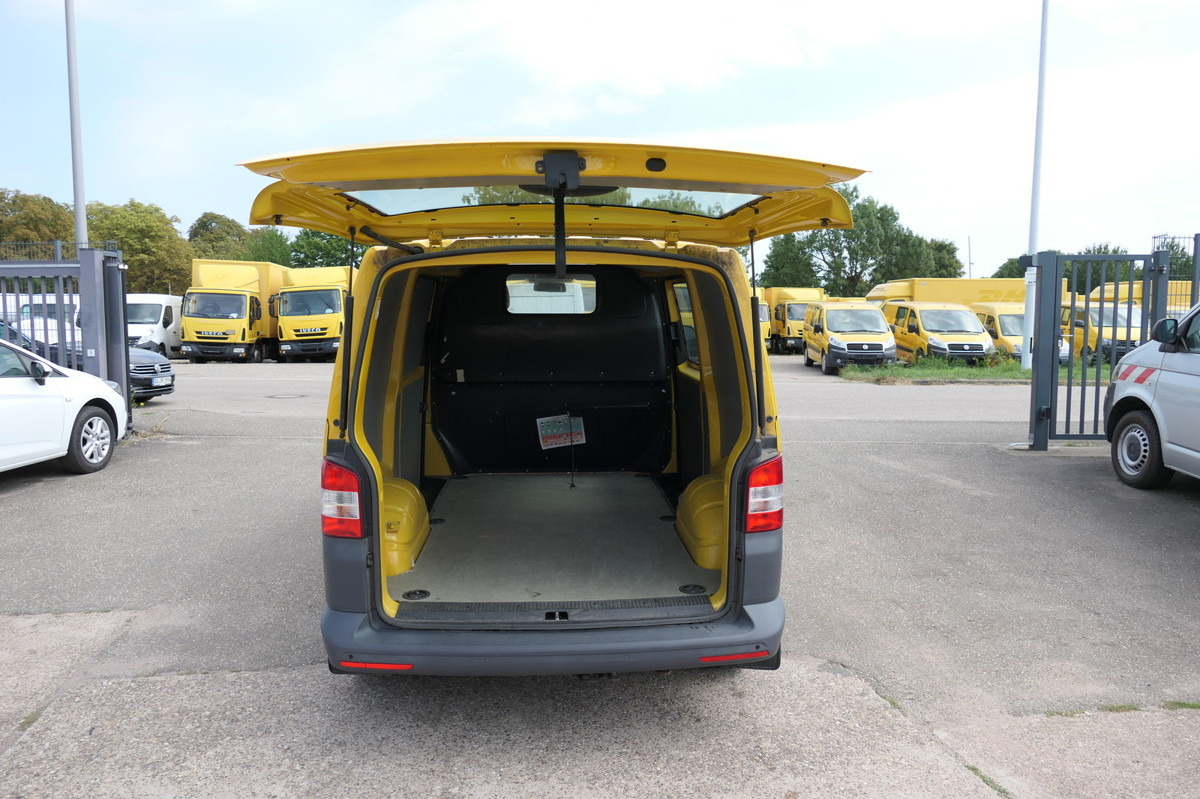 VW T5 Transporter 2.0 TDI PARKTRONIK EURO5 2xSCHIEB - Furgoneta pequeña: foto 5 VW T5 Transporter 2.0 TDI PARKTRONIK EURO5 2xSCHIEB - Furgoneta pequeña: foto 5