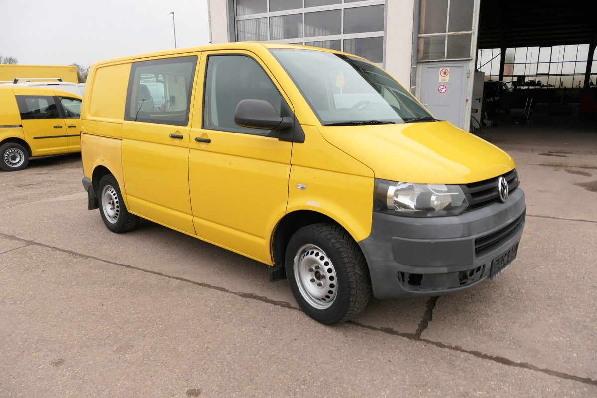 VW T5 Transporter 2.0 TDI PARKTRONIK EURO5 2xSCHIEB - Furgoneta pequeña: foto 3 VW T5 Transporter 2.0 TDI PARKTRONIK EURO5 2xSCHIEB - Furgoneta pequeña: foto 3
