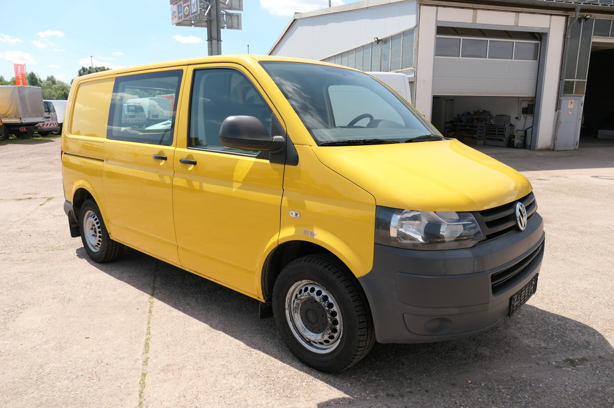 VW T5 Transporter 2.0 TDI PARKTRONIK EURO5 2xSCHIEB - Furgoneta pequeña: foto 2 VW T5 Transporter 2.0 TDI PARKTRONIK EURO5 2xSCHIEB - Furgoneta pequeña: foto 2