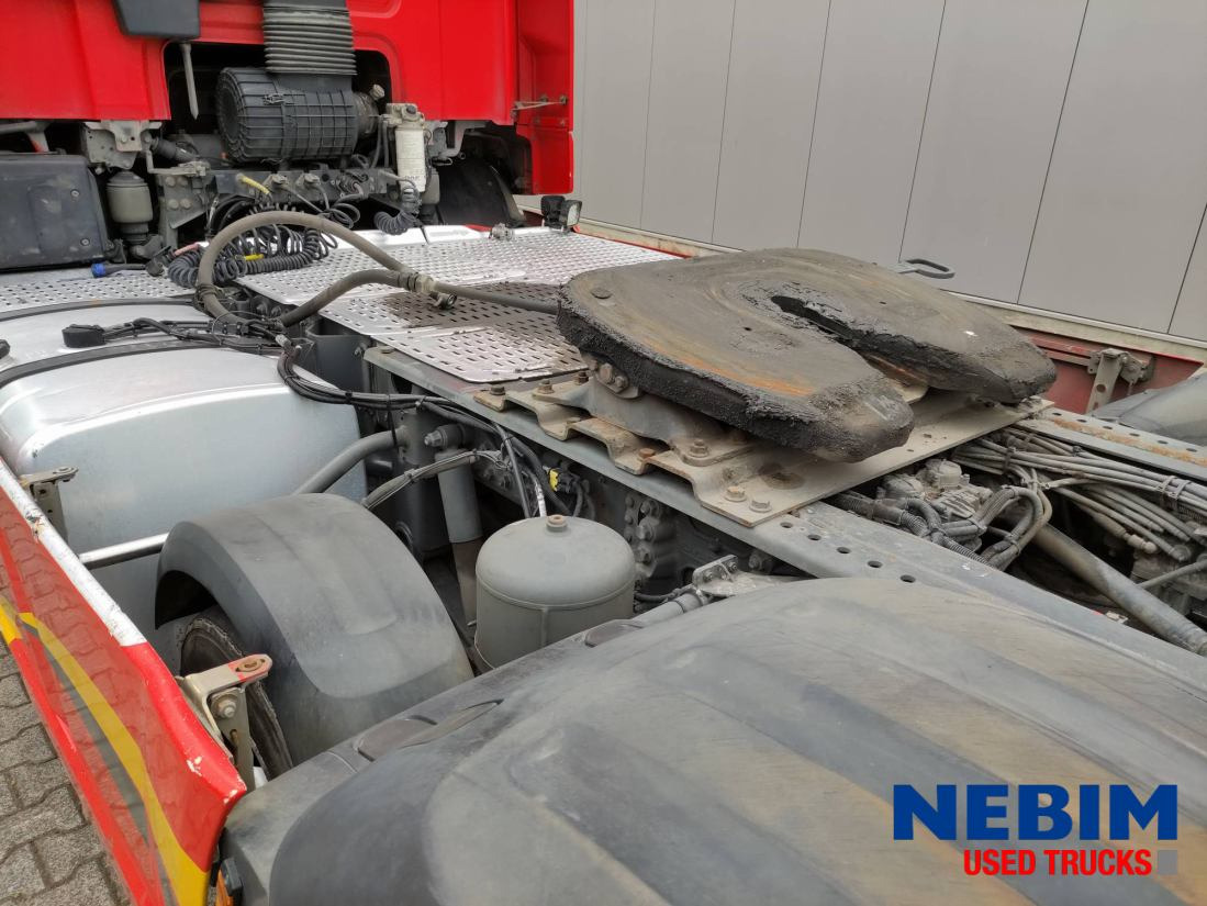 Cabeza tractora DAF CF 440 6x2 midlift - Space cab: foto 14
