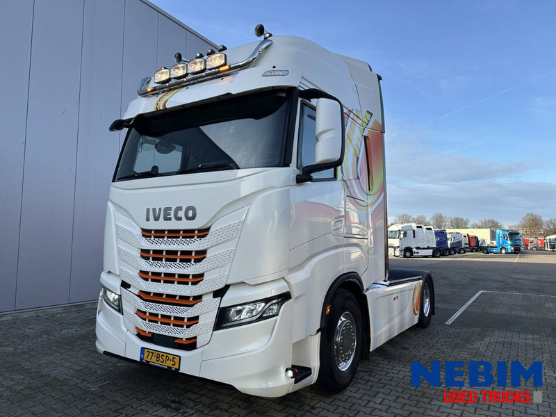 Iveco S-Way AS440S49T 4x2 - INTARDER - FULL AIR - Cabeza tractora: foto 1 Iveco S-Way AS440S49T 4x2 - INTARDER - FULL AIR - Cabeza tractora: foto 1