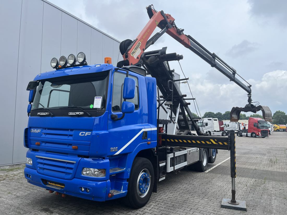 DAF CF 85.360 6x2 NCH cable system - Palfinger PK 18002 - Camión portacontenedore/ Intercambiable, Camión grúa: foto 1 DAF CF 85.360 6x2 NCH cable system - Palfinger PK 18002 - Camión portacontenedore/ Intercambiable, Camión grúa: foto 1