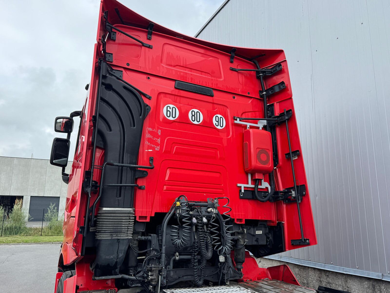 Cabeza tractora Renault T520: foto 20