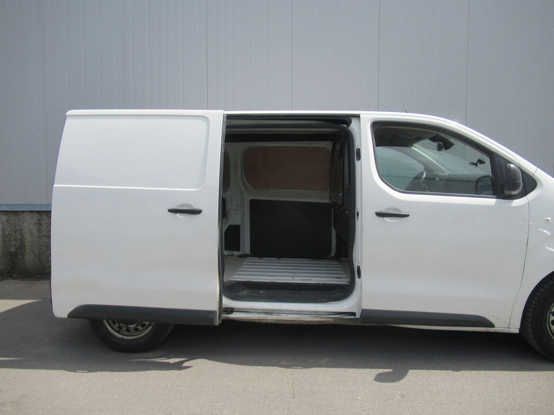 Opel Vivaro - Furgón: foto 3 Opel Vivaro - Furgón: foto 3