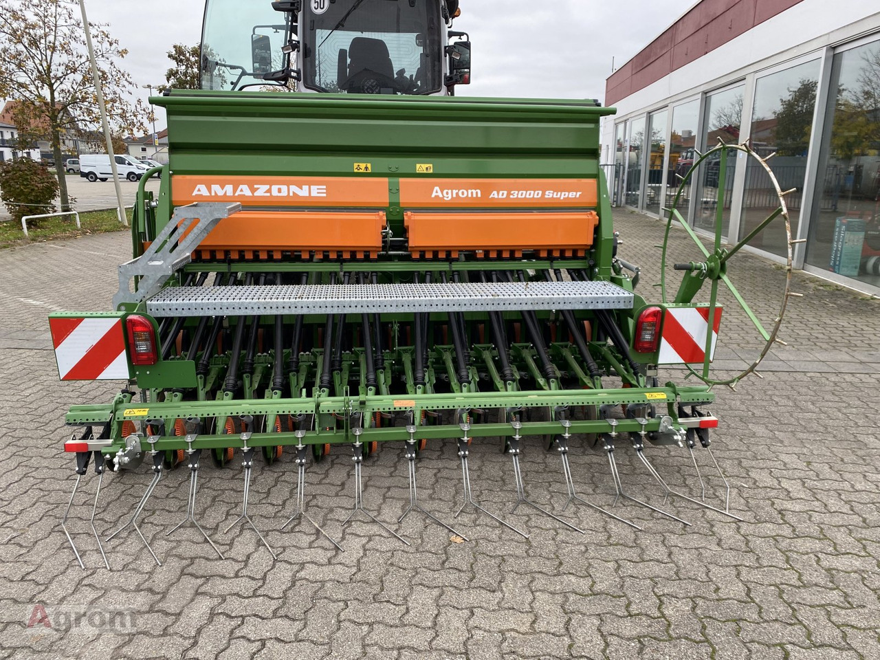 Amazone KE 3002-190 / AD 3000 Super - Combinado de siembra: foto 1 Amazone KE 3002-190 / AD 3000 Super - Combinado de siembra: foto 1